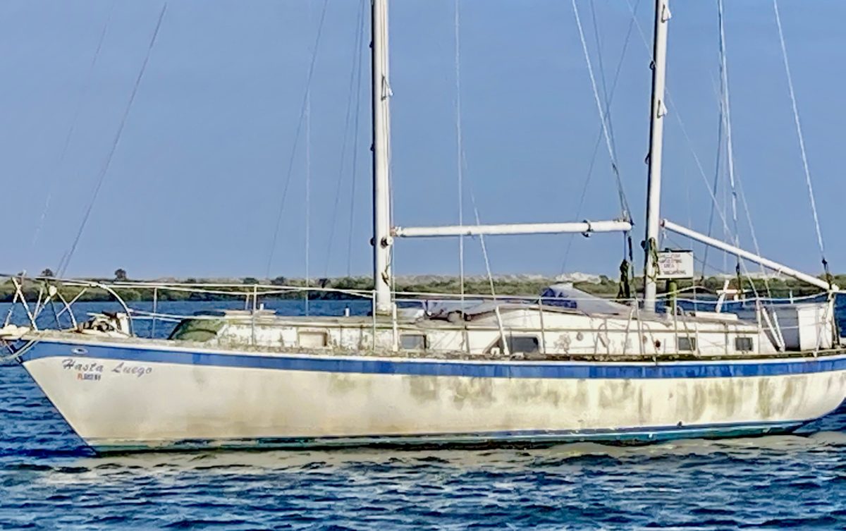 Derelict Boats in Florida